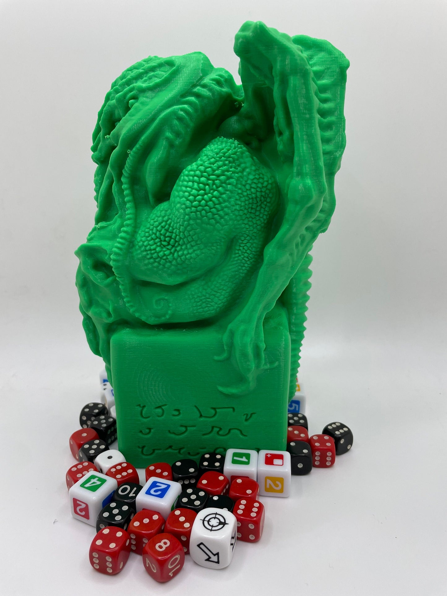 Cthulhu Idol Dice Tower