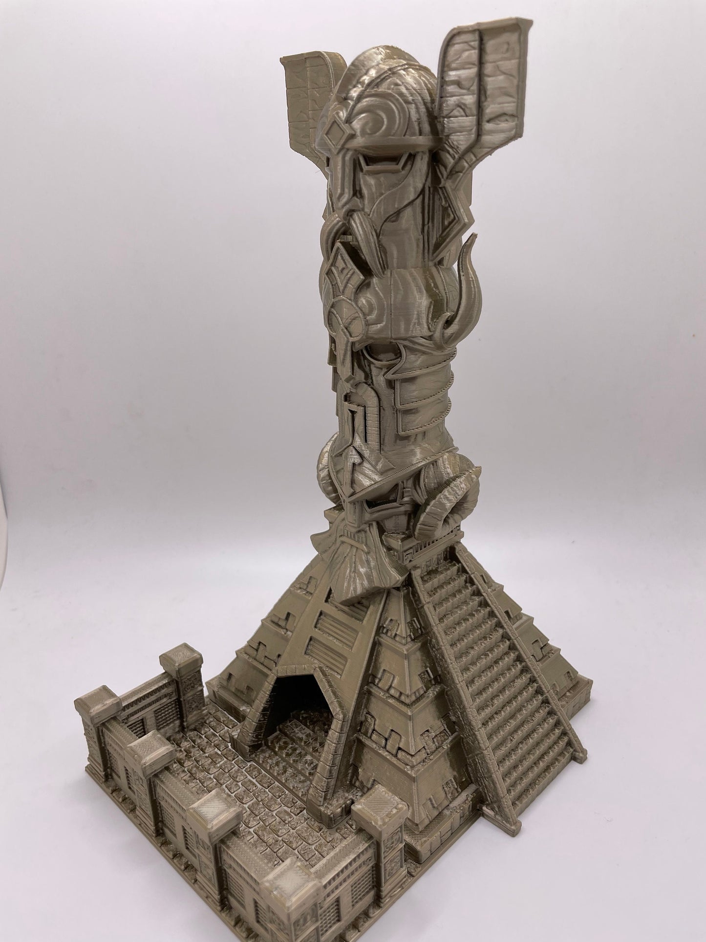 The Encesti Tower