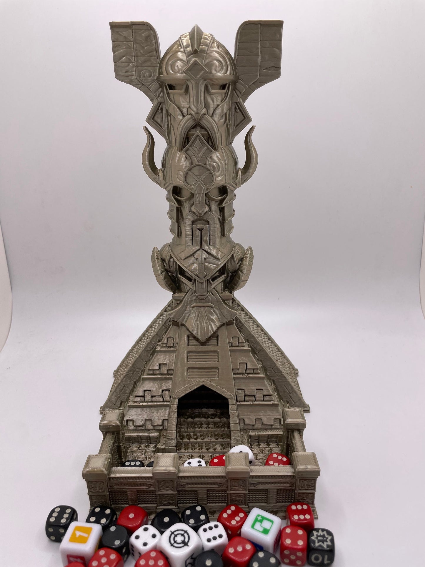 The Encesti Tower